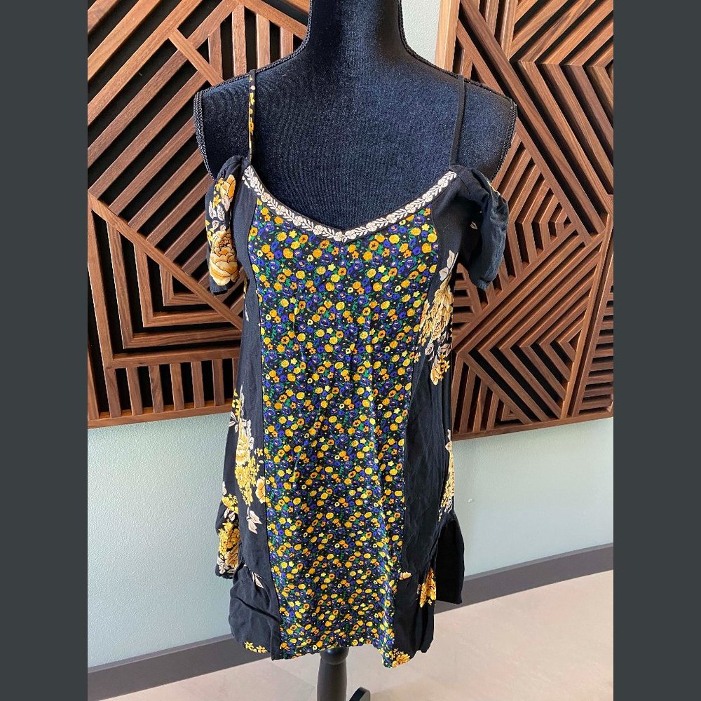 Xhilaration Off the Shoulder Mini Dress Blue/Yellow/Orange Floral Print